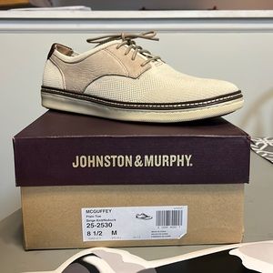 Johnston & Murphy McGuffey plain toe beige knit. Size 8.5
